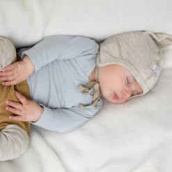 Babymütze Wolle Seide "Zoe" ecru 40