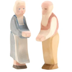 Holzfigur Großmutter