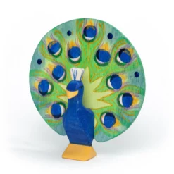 Holztier Pfau mit Rad