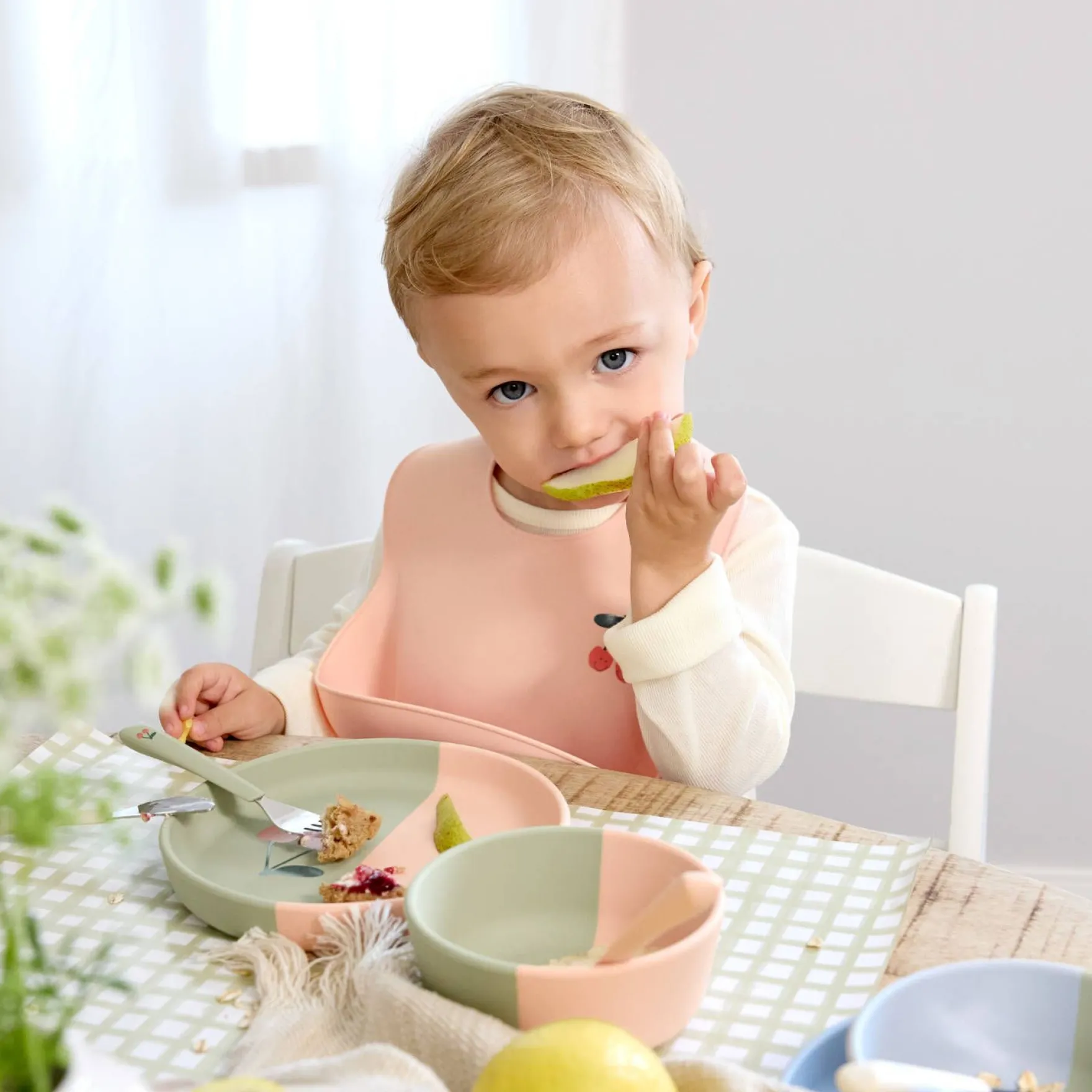 Kinderteller "Kirsche" aus Silikon