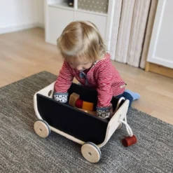 Nachziehwagen aus Öko Holz