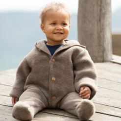 Wollfleece Overall walnuss 50/56